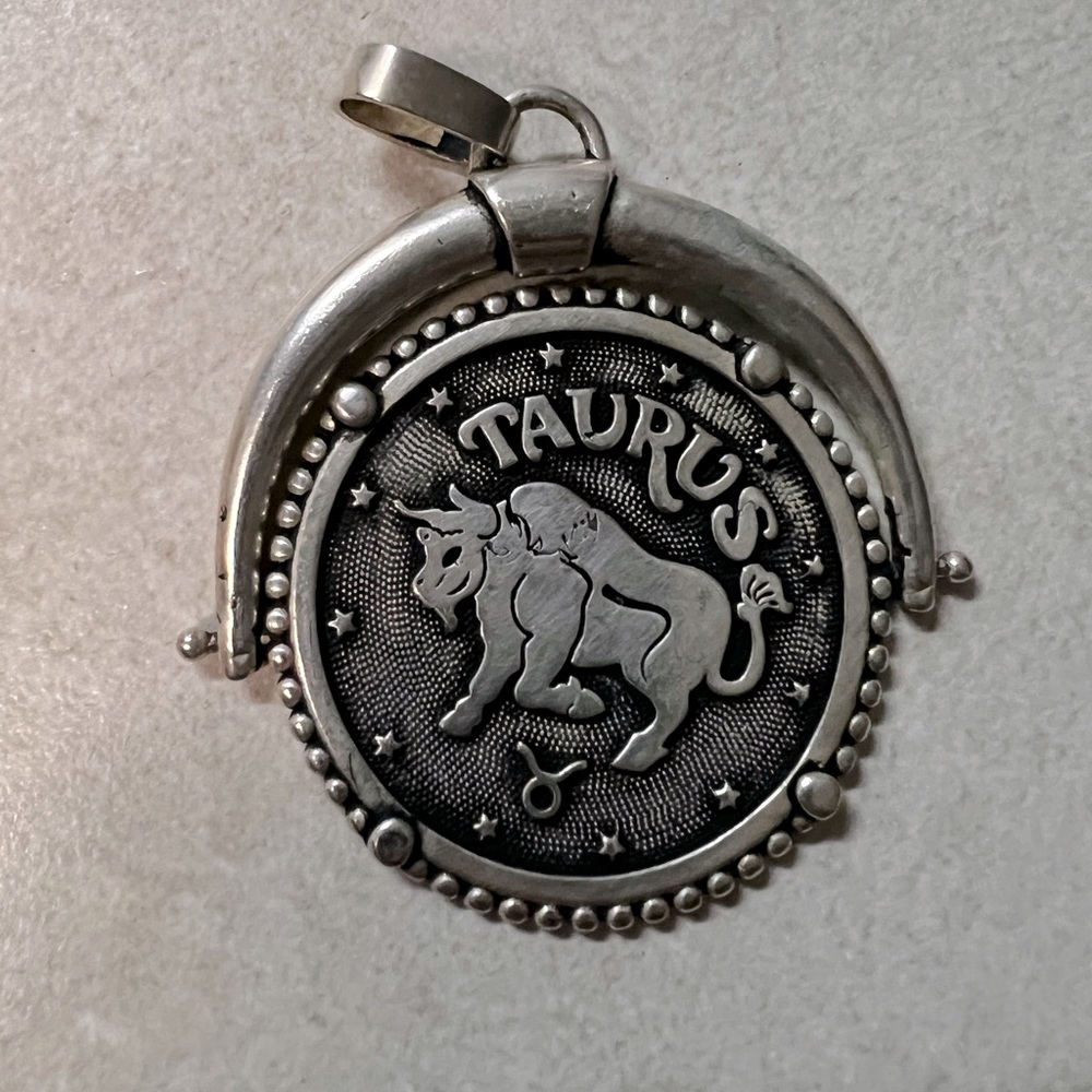 Dylanlex Taurus Zodiac Necklace Charm